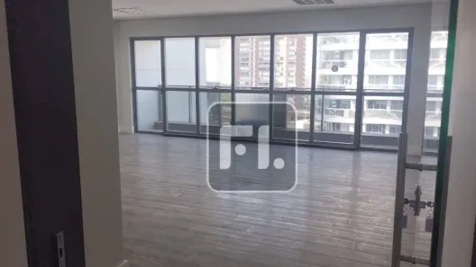 Sala Comercial para alugar, 106m² no Dezoito do Forte Empresarial/Alphaville., Barueri