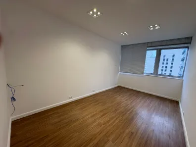 Consultório com 2 Quartos para alugar, 36m² no Ipanema, Rio de Janeiro