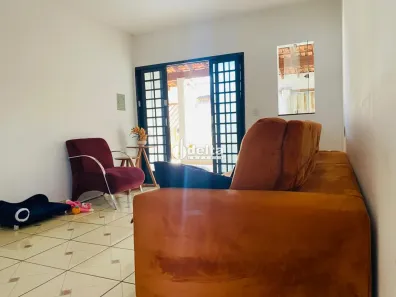 Casa com 3 Quartos à venda, 170m² no Taiaman, Uberlândia