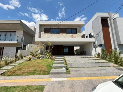 Casa de Condomínio com 4 Quartos à venda, 219m² no Jardins Porto, Senador Canedo