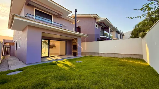 Casa com 3 Quartos à venda, 193m² no Lagoa da Conceição, Florianópolis