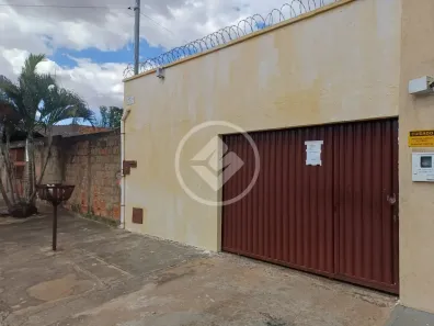 Casa com 3 Quartos à venda, 105m² no Residencial Itaipu, Goiânia