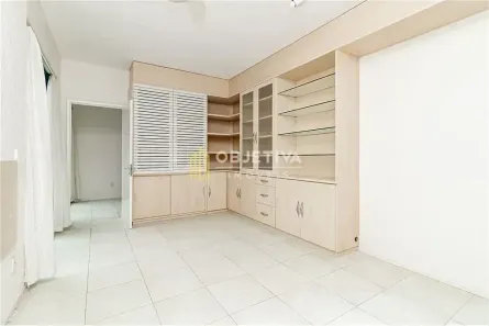 Sala Comercial à venda, 34m² no Auxiliadora, Porto Alegre