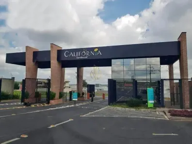 Lote/Terreno à venda, 330m² no Jardim Residencial Califórnia, Estiva Gerbi