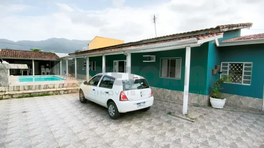 Casa com 3 Quartos à venda, 130m² no Perequê Mirim, Caraguatatuba