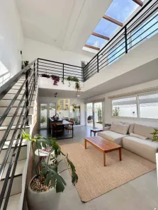 Casa com 3 Quartos à venda, 197m² no Costeira do Pirajubaé, Florianópolis