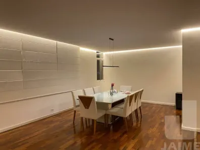Apartamento com 3 Quartos para alugar, 190m² no Santa Cecília, São Paulo