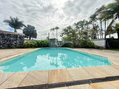 Casa com 6 Quartos à venda, 962m² no Jardim Acapulco, Guarujá