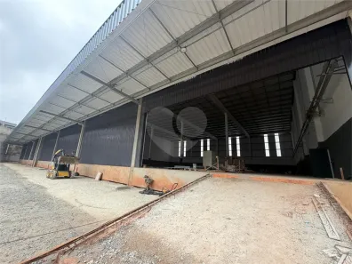 Galpão/Depósito/Armazém para alugar, 6400m² no Jardim Fátima, Guarulhos