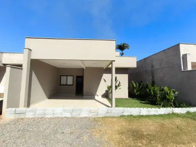 Casa de Condomínio com 3 Quartos à venda, 104m² no Setor Tocantins, Aparecida de Goiânia