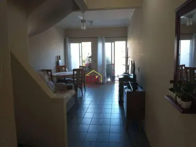 Casa de Condomínio com 2 Quartos à venda, 86m² no Jardim Britânia, Caraguatatuba