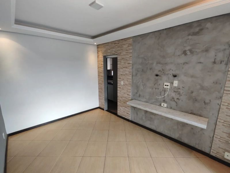 Casa com 3 quartos — Planalto, Belo Horizonte