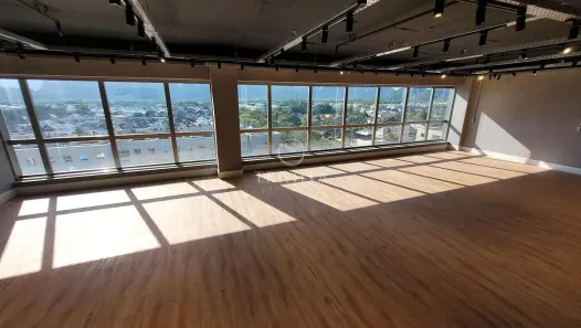 Sala Comercial para alugar, 108m² no Recreio dos Bandeirantes, Rio de Janeiro