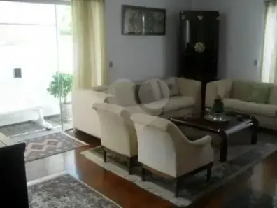 Sobrado com 3 Quartos à venda, 400m² no Jardim Leonor, São Paulo