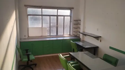 Sala Comercial para alugar, 28m² no Centro, Duque de Caxias
