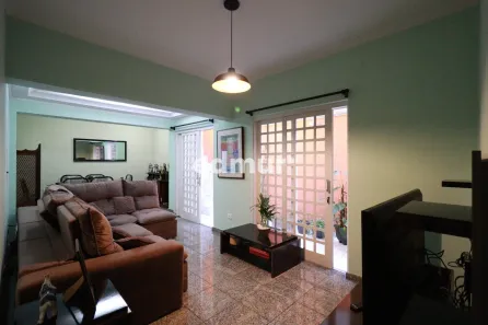 Sobrado com 4 Quartos para alugar, 200m² no Jardim Bela Vista, Santo André