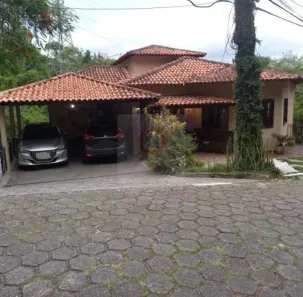 Casa de Condomínio com 5 Quartos à venda, 600m² no Sapê, Niterói