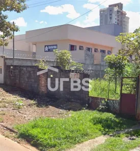 Lote/Terreno à venda, 518m² no Vila Rosa, Goiânia