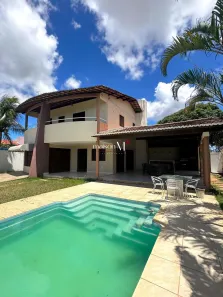 Casa com 4 Quartos à venda, 278m² no Candelária, Natal