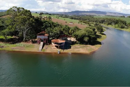 Fazenda/Sítio com 5 Quartos à venda, 32000m² no Delfinópolis, Delfinópolis