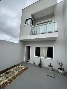 Casa com 2 Quartos para alugar, 100m² no Lagoa, Macaé