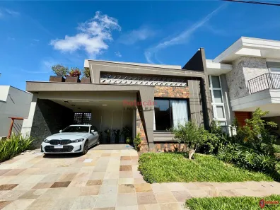 Casa de Condomínio com 3 Quartos à venda, 249m² no Igara, Canoas