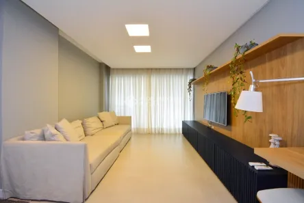Apartamento com 3 Quartos para alugar, 121m² no Agronômica, Florianópolis