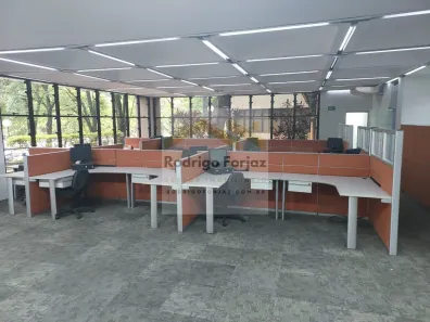 Sala Comercial para alugar, 550m² no Alphaville Empresarial, Barueri