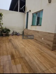 Casa com 3 Quartos à venda, 110m² no Granja Ouro Branco, Contagem