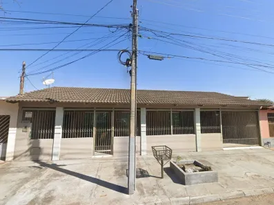 Casa com 3 Quartos à venda, 225m² no Cidade Jardim, Goiânia