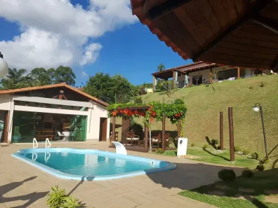 Fazenda/Sítio com 4 Quartos à venda, 209m² no Nova Califórnia, Juiz de Fora