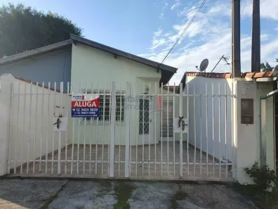 Casa com 2 Quartos para alugar, 80m² no Parque Aeroporto, Taubaté