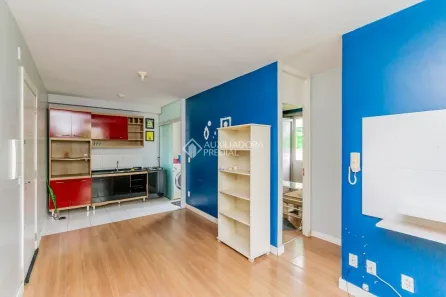 Apartamento com 2 Quartos à venda, 43m² no Mário Quintana, Porto Alegre