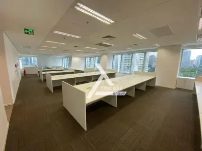 Sala Comercial para alugar, 1709m² no Vila São Francisco (Zona Sul), São Paulo