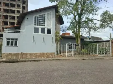 Casa de Condomínio com 4 Quartos à venda, 180m² no Coqueiro, Ananindeua