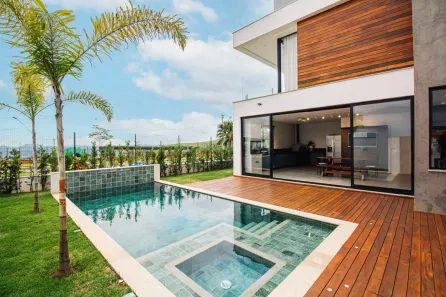 Casa de Condomínio com 4 Quartos à venda, 459m² no São Pedro, Juiz de Fora
