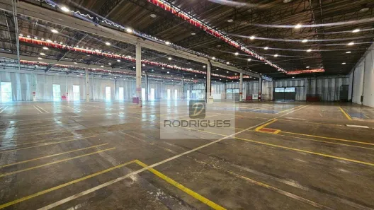 Galpão/Depósito/Armazém para alugar, 2200m² no Demarchi, São Bernardo do Campo