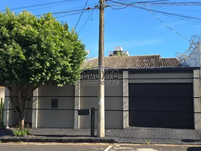Casa com 3 Quartos à venda, 149m² no Jardim Botânico, Uberlândia