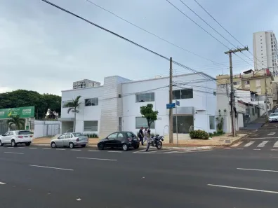 Prédio Comercial para alugar, 320m² no Lídice, Uberlândia