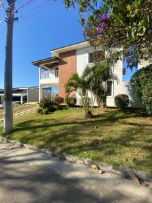 Casa de Condomínio com 4 Quartos para alugar, 250m² no Loteamento Villa Branca, Jacareí