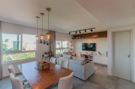 Apartamento com 2 Quartos à venda, 81m² no Moinhos de Vento, Porto Alegre