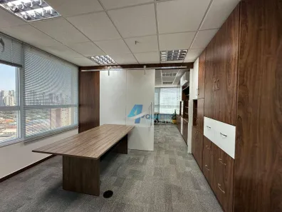 Sala Comercial para alugar, 56m² no Jardim Higienópolis, Londrina