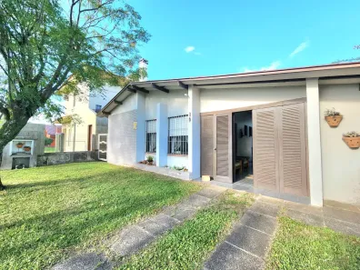 Casa com 3 Quartos à venda, 100m² no Capão Novo, Capão da Canoa