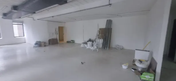 Sala Comercial para venda ou aluguel, 105m² no Cidade Monções, São Paulo