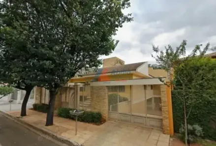 Imóvel Comercial com 6 Quartos para alugar, 350m² no Lago Parque, Londrina