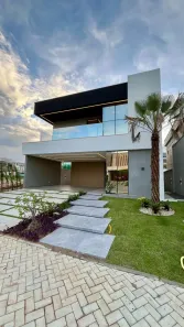 Casa de Condomínio com 4 Quartos à venda, 261m² no Centro, Eusébio