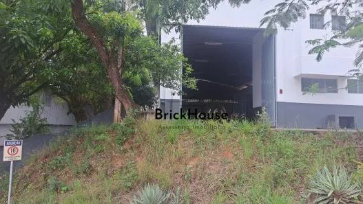 Galpão/Depósito/Armazém para venda ou aluguel, 1200m² no Aparecidinha, Sorocaba