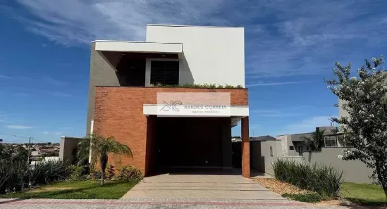 Casa com 3 Quartos à venda, 242m² no Conjunto Habitacional Alexandre Urbanas, Londrina