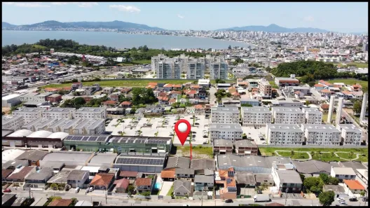 Lote/Terreno à venda, 364m² no Serraria, São José