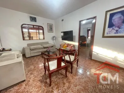 Casa com 3 Quartos à venda, 190m² no Setor Negrão de Lima, Goiânia